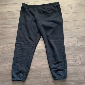 Womans Midrise Cinch-Bottom Fleece Sweatpants